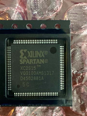 Xilinx XC2S15-5VQG100C FPGA Spartan-II Family 15K Gates 432 Cells 263MHz 0.18um Technology 2.5V 100-Pin VTQFP